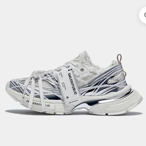 SMILEREPUBLIC Skyline Silver Mesh Chunky Sneakers Dirty‎ size EU 40 US Women 9.5